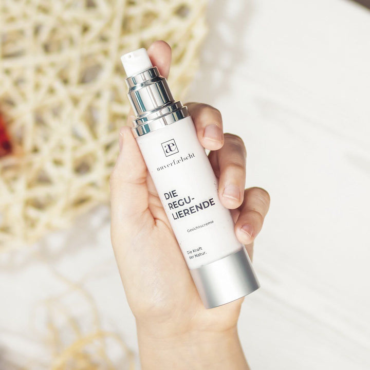 DIE REGULIERENDE Gesichtscreme Reguliert dein Hautbild bei unreiner Haut. 